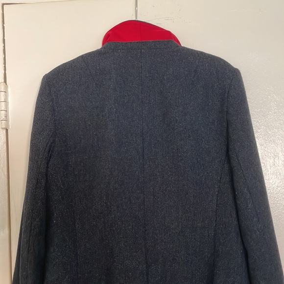 Beautiful jacket - Picture 6 of 11